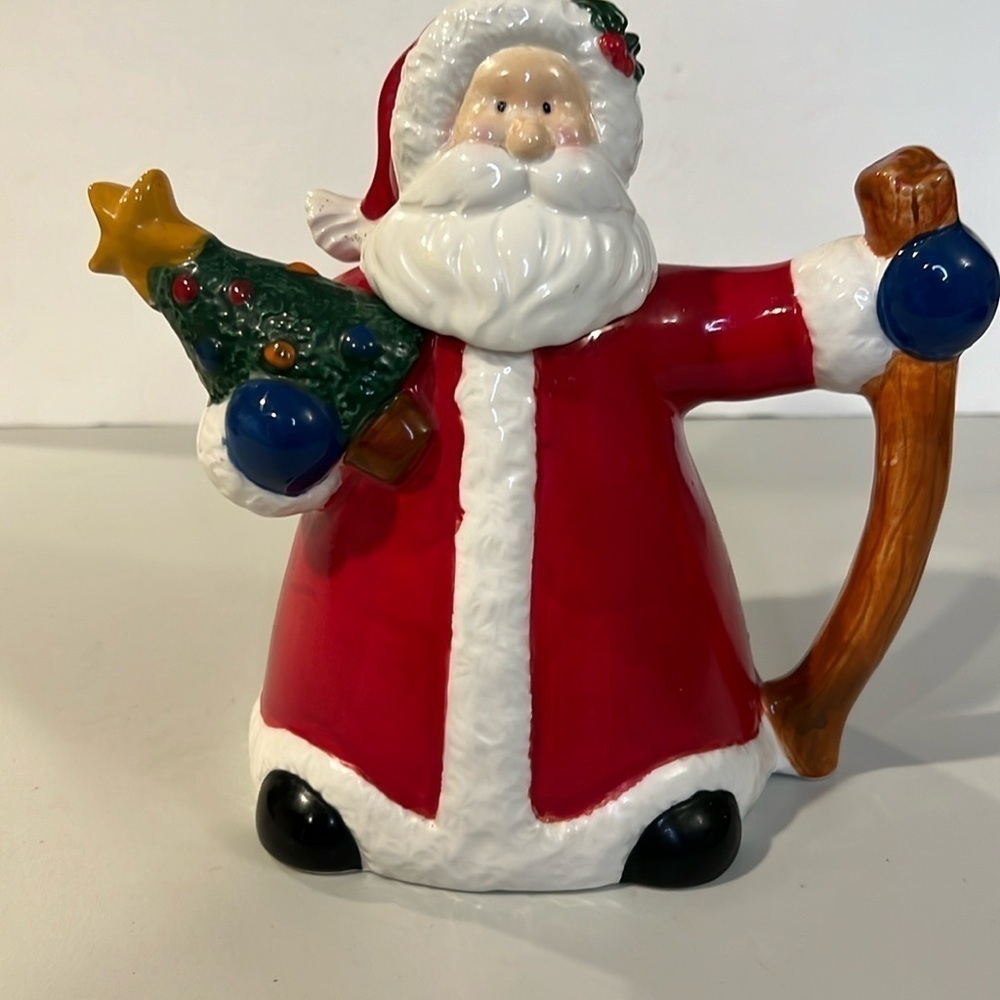 CHRISTMAS Santa Clause Decorative Tea Pot
